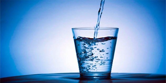 glas-water-afvallen-experts