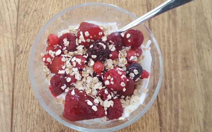 red fruit - havermout - Griekse yoghurt - go-greek - eiwitrijke - voeding